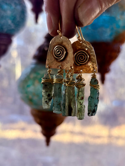 Spiral Emerald Kyanite